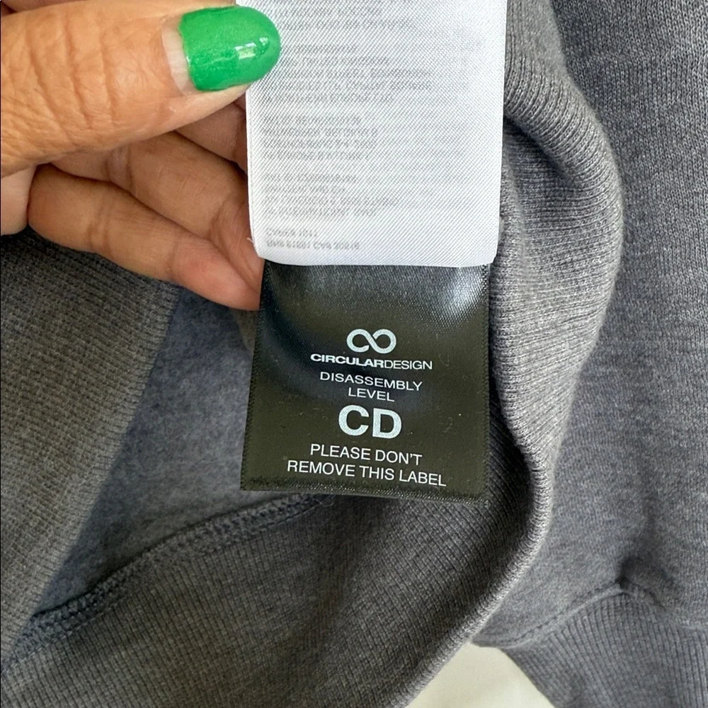 New Not Tags The North Face Dark Gray Hoodie with Blue Accent